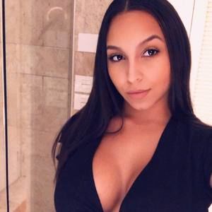 Meet your Posher, Tonii